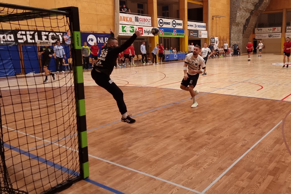 RD RIKO RIBNICA – RK SVIŠ I.GORICA 27:30 (13:15)