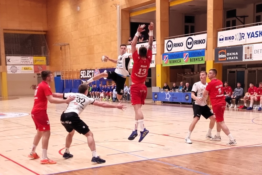 RD RIKO RIBNICA – RD LL G. SLOVAN 38:32 (20:16)