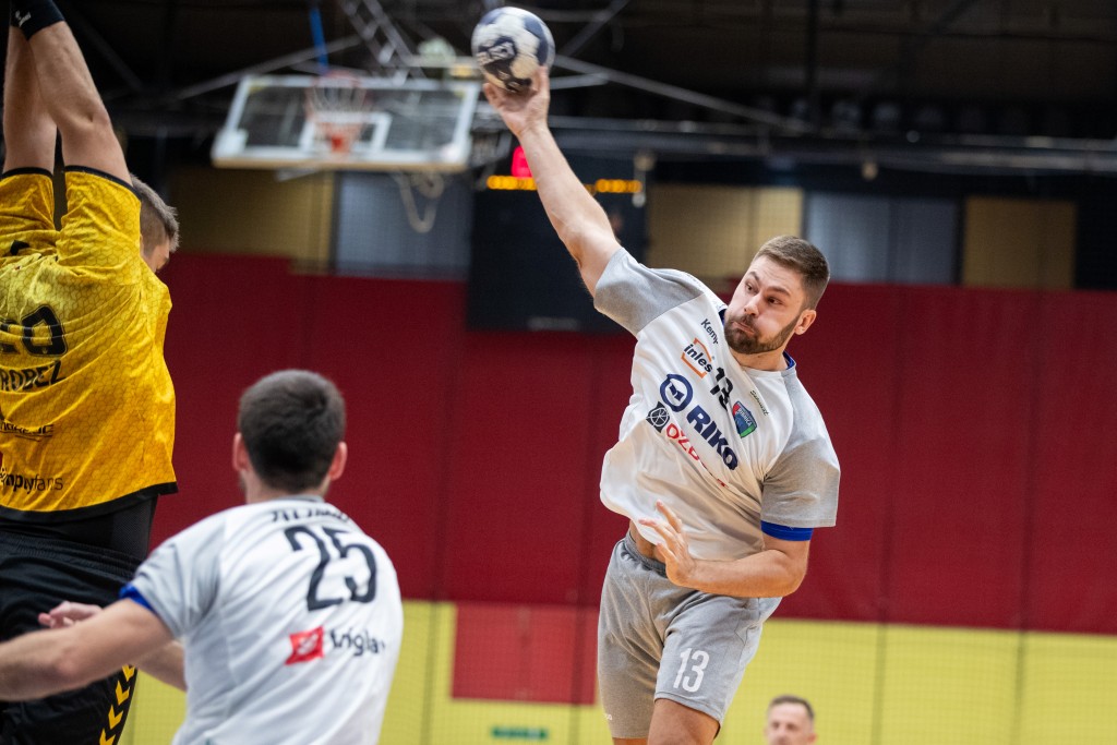 RK GORENJE VELENJE – RD RIKO RIBNICA 27:26 (14:9)